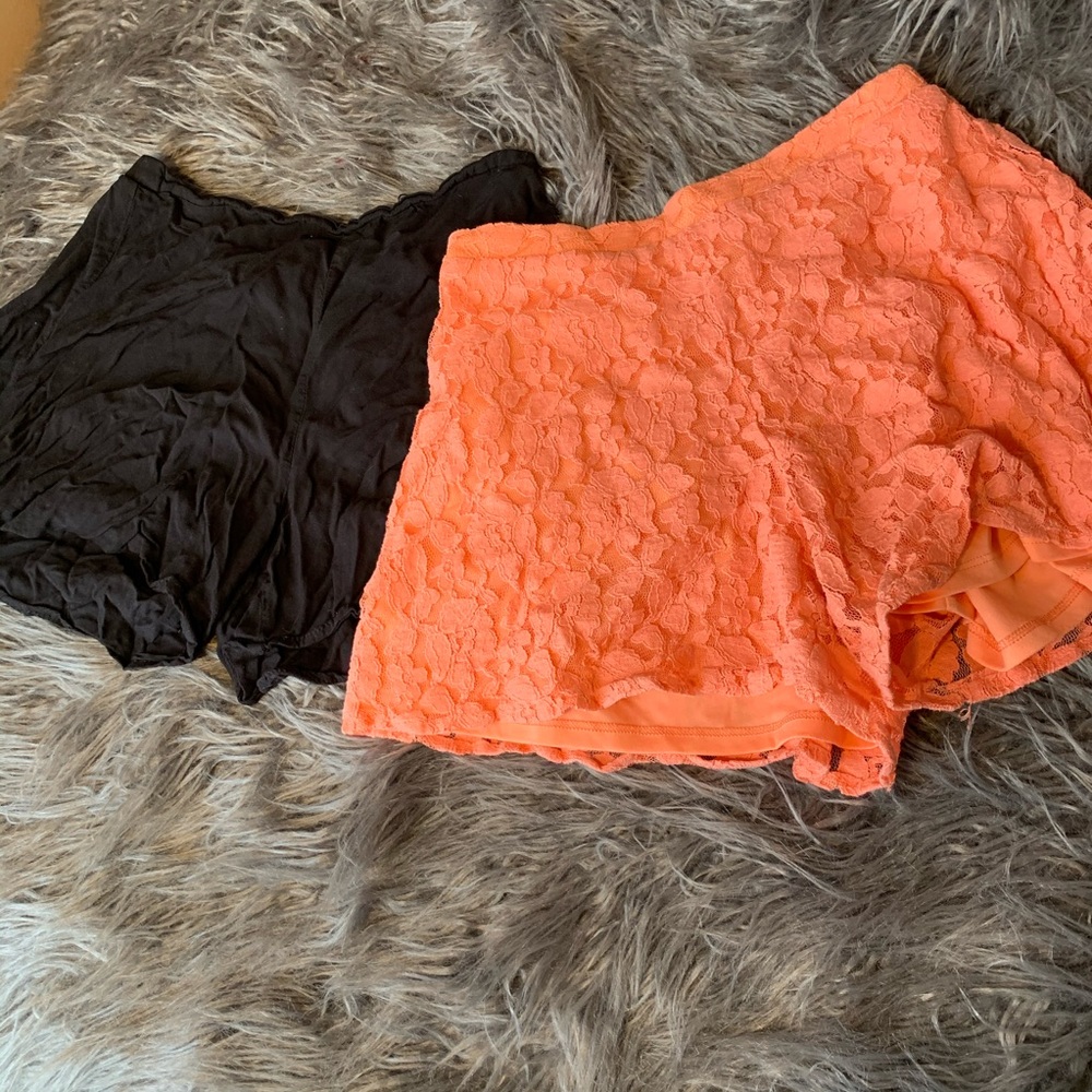 Flowy shorts